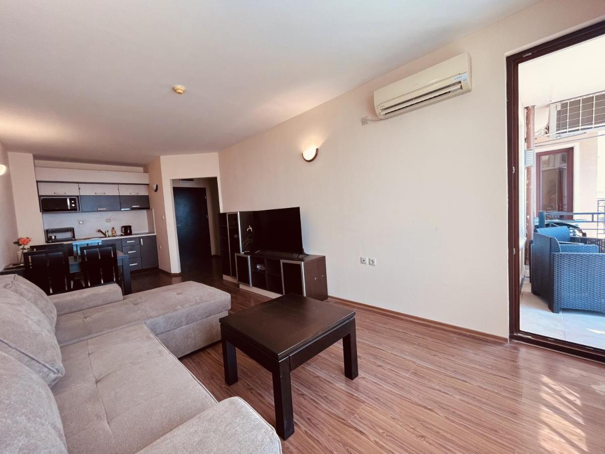 Sea View Rental Front Beach Golden Sands Exterior foto